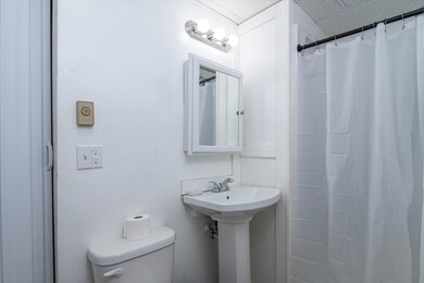 400 E Lake Rd, Ludlow, VT 05149 - photo 7