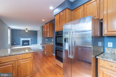 5683 Northton Ct, Woodbridge, VA 22193 - photo 5