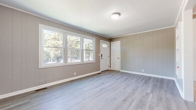 99 Cates St, Shelbyville, TN 37160 - photo 6