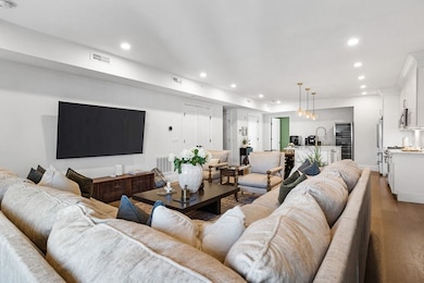 258-260 W 3rd St unit 1, Boston, MA 02127 - photo 2