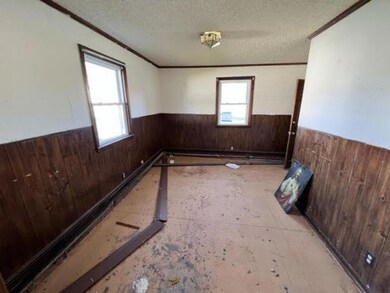 114 Carver St, Waterville, ME 04901 - photo 4