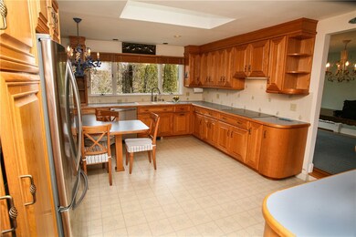 4 Kent Rd, Middletown, RI 02842 - photo 6