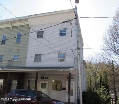 14 Carbon St, Weatherly, PA 18255 - photo 2