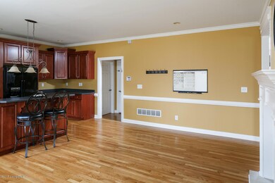 RealTourCast | C King | Niemann (28 of 3