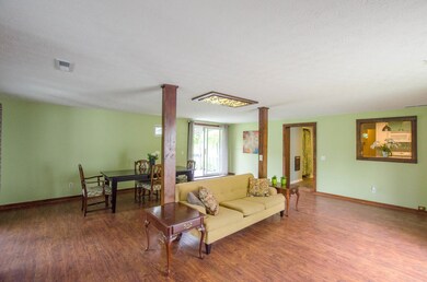 12 Living Room