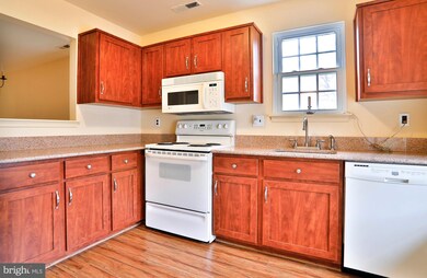 3 Knollwood Dr, Woodbury, NJ 08096 - photo 4