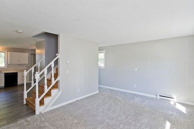 17 John St, Chicopee, MA 01013 - photo 5