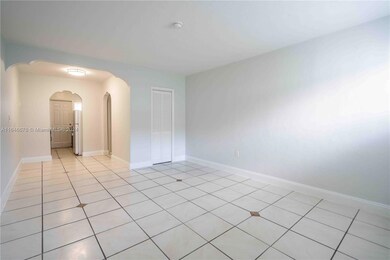 7829 Carlyle Ave unit 3, Miami Beach, FL 33141 - photo 5