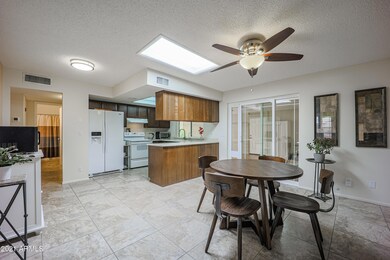 447 N Hobson Plaza, Mesa, AZ 85203 - photo 6