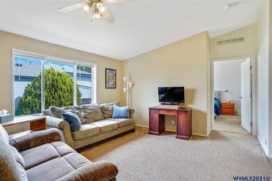 1284 N 19th St unit 106, Philomath, OR 97370 - photo 4