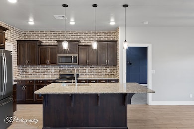 20-web-or-mls-452 Sage Grouse Drive-18