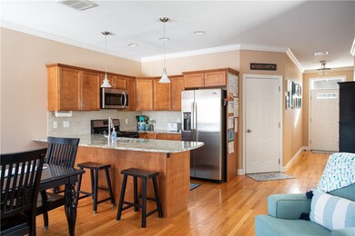 93 Old Pine Rd unit A, Narragansett, RI 02882 - photo 5