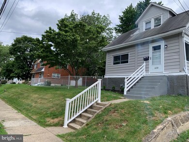 610 Hibberd Ave, Darby, PA 19023 - photo 3