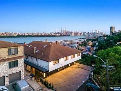 114 Pine St unit 2, Cliffside Park, NJ 07010 - photo 2