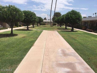 13696 N Newcastle Dr, Sun City, AZ 85351 - photo 4