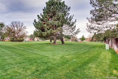 12335 E Bates Cir, Aurora, CO 80014 - photo 2
