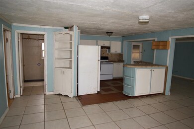 216 Sam Smith Cir, Crawfordville, FL 32327 - photo 3