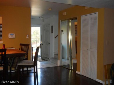 1012 Barnesbury Ct, Capitol Heights, MD 20743 - photo 3