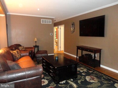 424 Cutler Ave, Maple Shade, NJ 08052 - photo 4