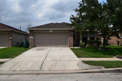 8819 Spurflower Path Ln, Houston, TX 77075 - photo 2