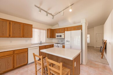 008_Kitchen