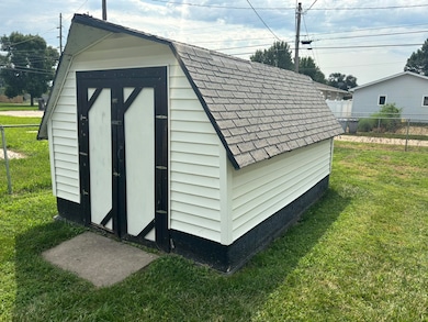 1209 5th St, Columbus, NE 68601 - photo 7