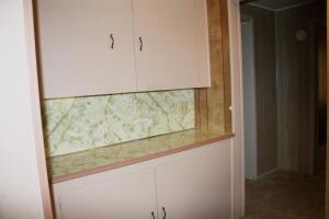 Int- kitchen pantry