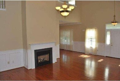 2106 Hidden Meadow Dr, Colmar, PA 18915 - photo 4