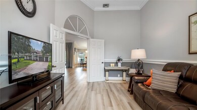 Use this as a den or dining room