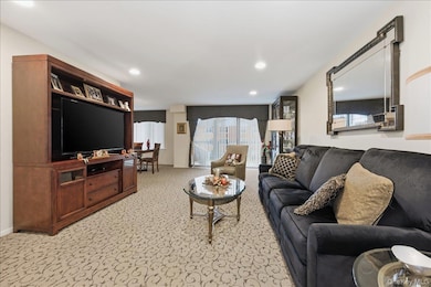 99 S Park Ave unit 224, Rockville Centre, NY 11570 - photo 7