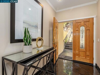 6976 Buckingham Blvd, Berkeley, CA 94705 - photo 5