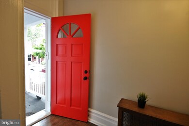 381 Walnut St, Pottstown, PA 19464 - photo 6