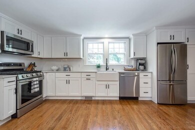173 Tahattawan Rd, Littleton, MA 01460 - photo 5