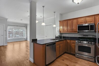35 Commonwealth Ave unit 403, Chestnut Hill, MA 02467 - photo 4