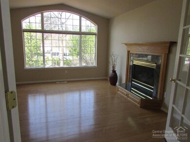 unlisted-address, Bend, OR 97702 - photo 2