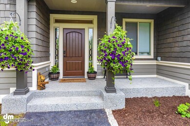 05-front exterior_IMG_4862