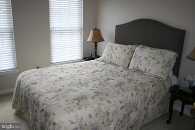 42706 Sandman Terrace, Chantilly, VA 20152 - photo 6