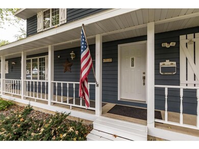 710 2nd Ave SE Hayfield MN-large-003-001-Front Vie