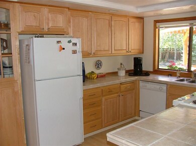 1113 SE Palmwood Ct, Bend, OR 97702 - photo 7