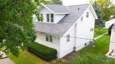 216 Ash Ave, Findlay, OH 45840 - photo 4