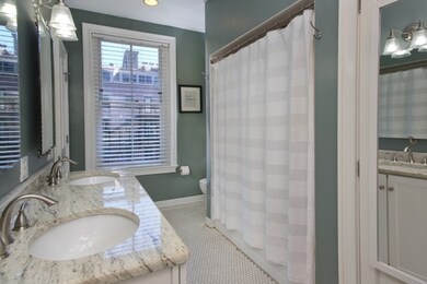 29 Upton St unit 3, Boston, MA 02118 - photo 4