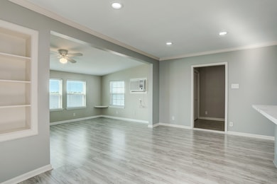 9814 Airways Ln, Galveston, TX 77554 - photo 4