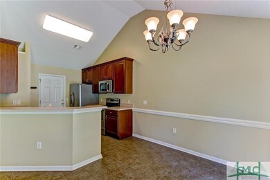 Kitchen/Dining Area