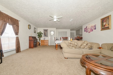 6607 Weaver Rd, Houston, TX 77028 - photo 6