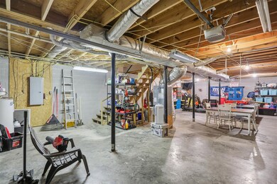 141 Matt Dr, Scottsville, TN 42164 - photo 5