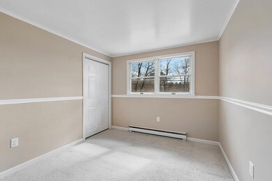 86 Dracut Rd, Hudson, NH 03051 - photo 6