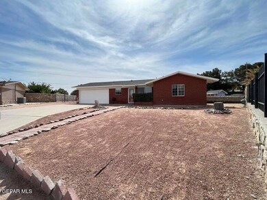 14796 Acra Ct, Horizon City, TX 79928 - photo 3