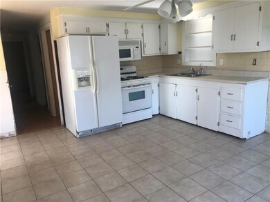 27 Dix Ave, Johnston, RI 02919 - photo 3