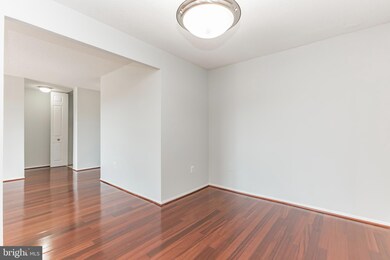 The Brittany unit 520, Arlington, VA 22204 - photo 5