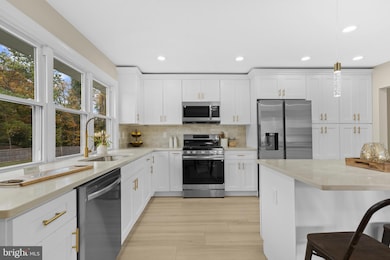 120 Canterbury Rd, Mount Laurel, NJ 08054 - photo 6